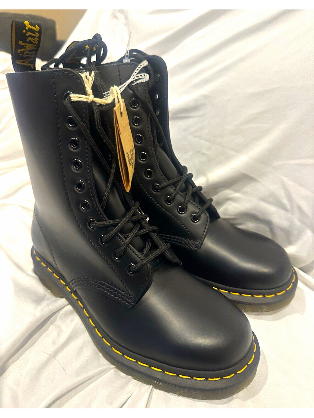 Dr. Martens mid-calf 10 eye Black Leather Lace-Up Combat Boots US 7M/8W